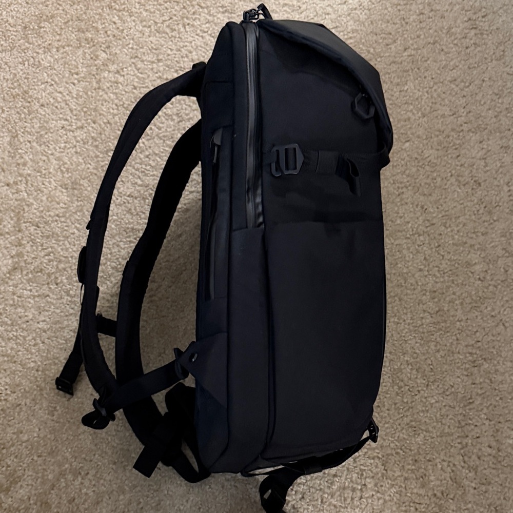 Mous Extreme Commuter Backpack with Lid - Black - 25l - Picture 5 of 13